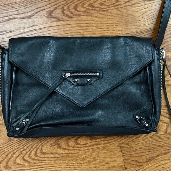 Balenciaga Papier Sight Crossbody Bag Excellent Condition - Picture 2 of 6